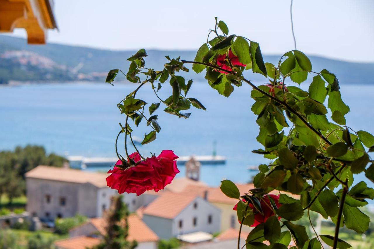 Apartmani Zorica Martinšćica 外观 照片